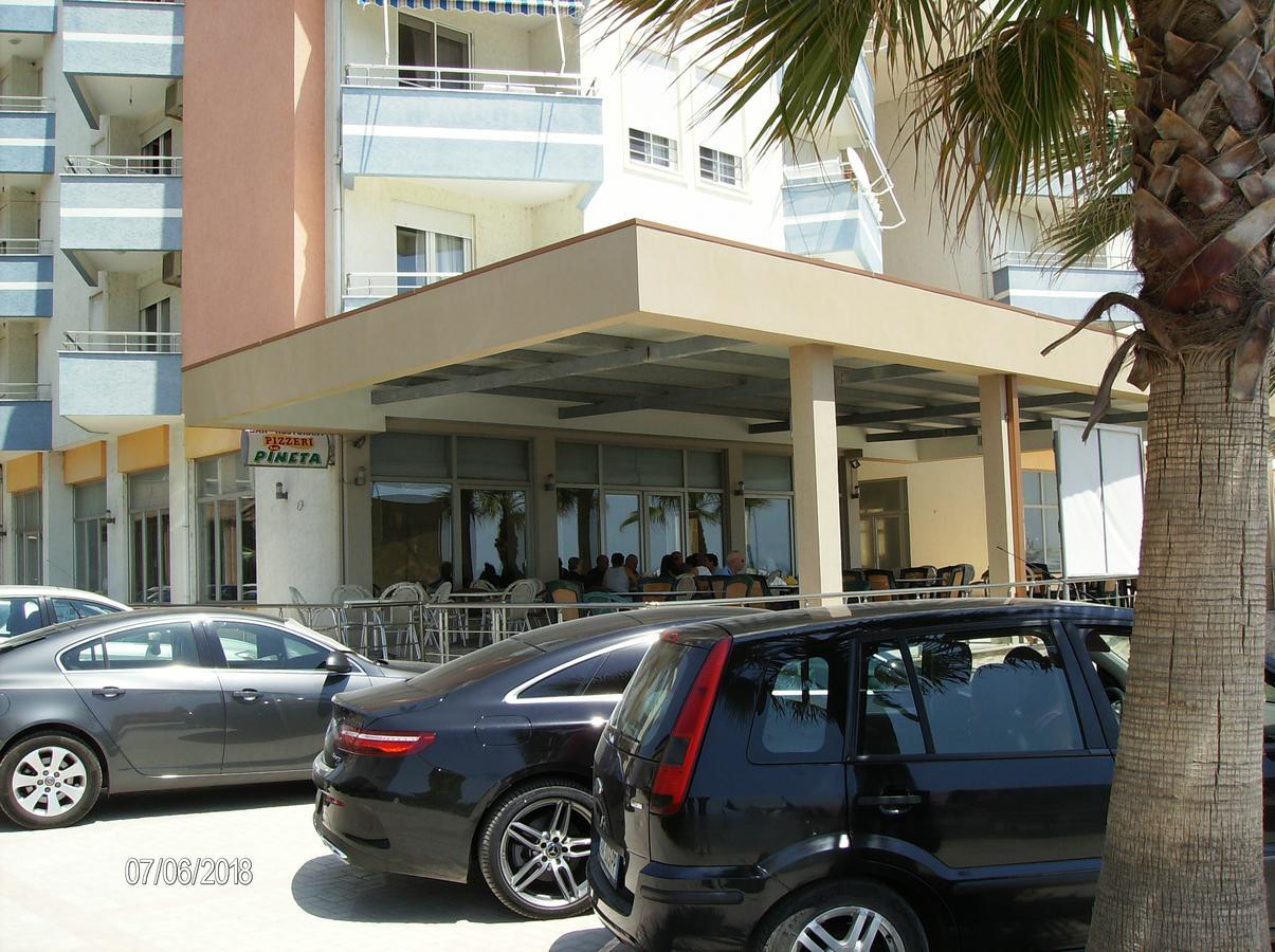 Amras House Hotel Durrës Kültér fotó